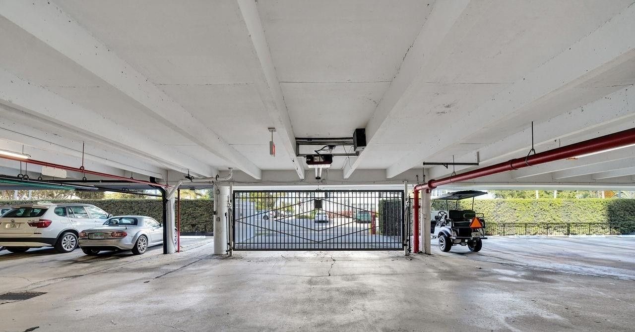 2715 N Ocean Boulevard, Unit 16F, Fort Lauderdale, FL 33308 Photo