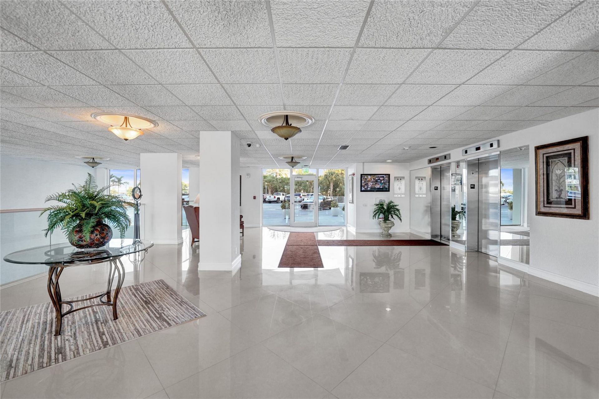 2715 N Ocean Boulevard, Unit 16F, Fort Lauderdale, FL 33308 Photo
