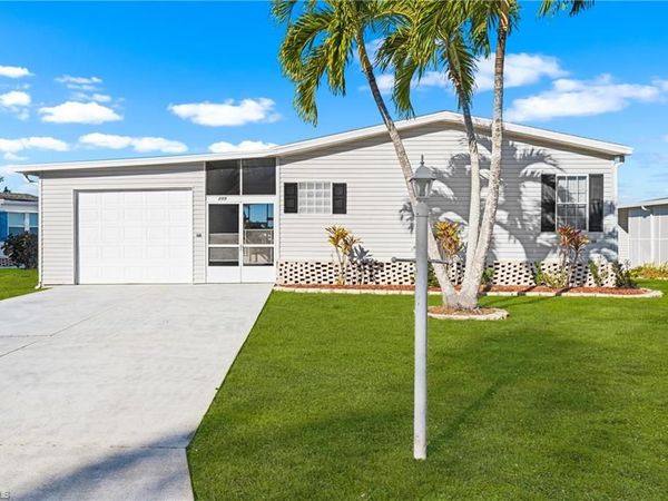 289 Riverwood RD, NAPLES, FL 34114