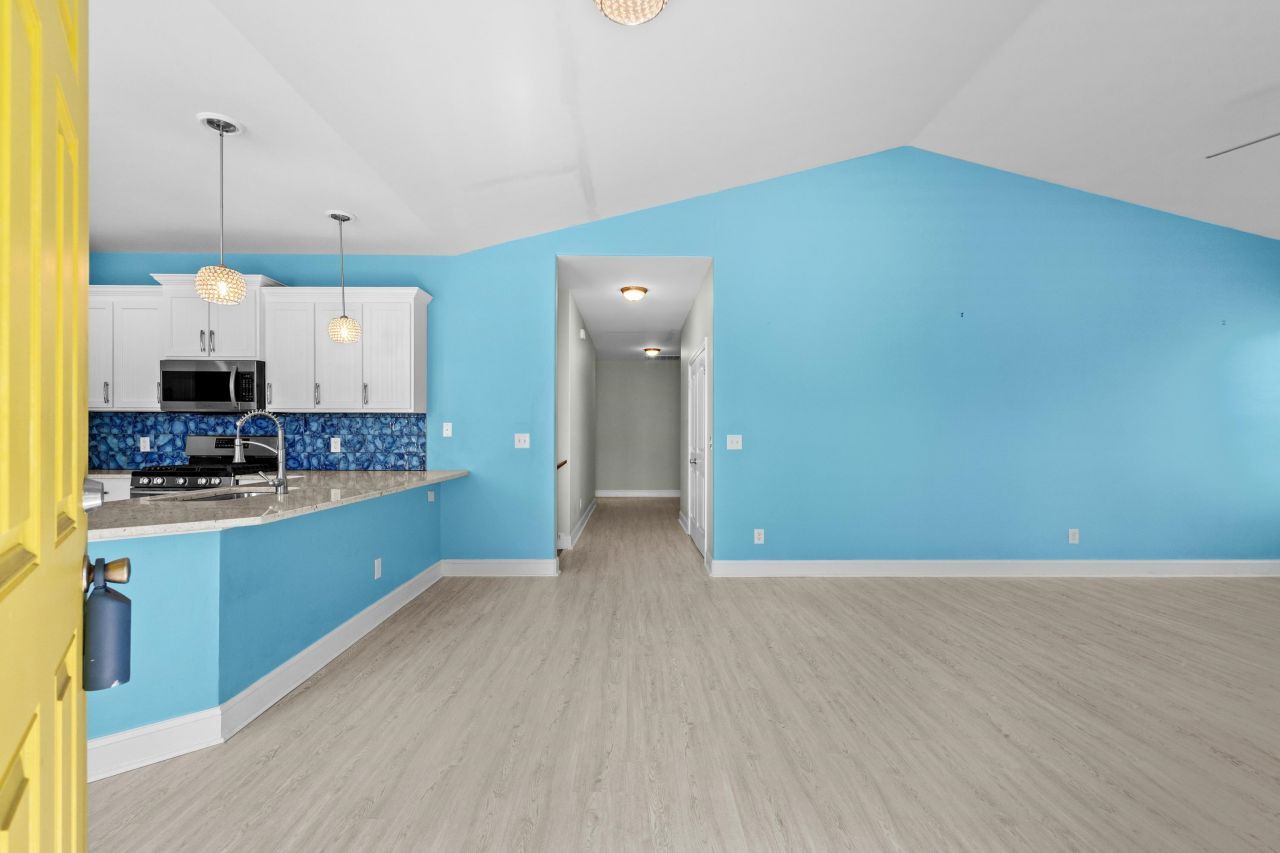 112 Lake Pointe Dr. Photo 12