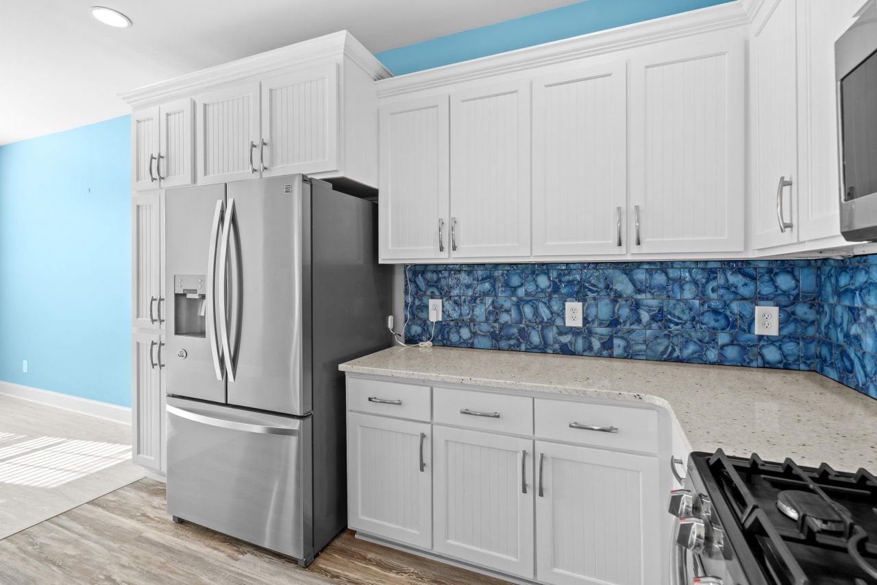 112 Lake Pointe Dr. Photo 21