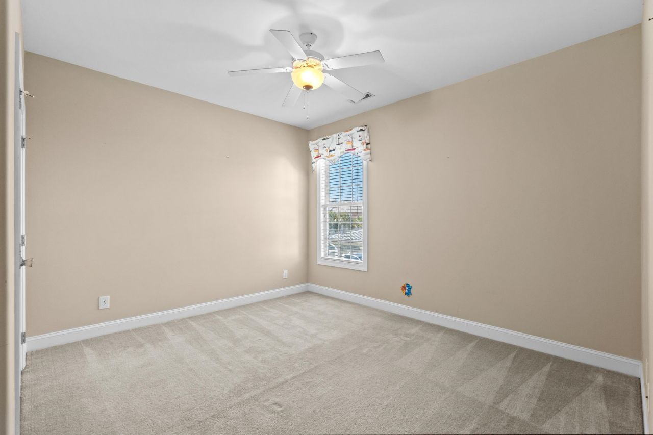 112 Lake Pointe Dr. Photo 35