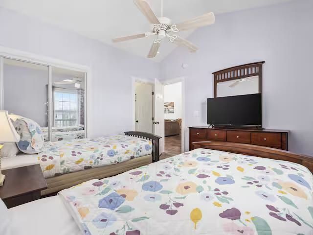 4868 Dahila Ct. Photo 23