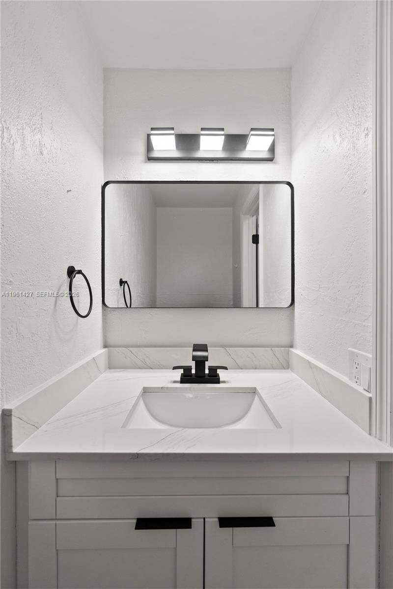 9740 NW 10th St, Unit 82, Pembroke Pines, FL 33024 Photo