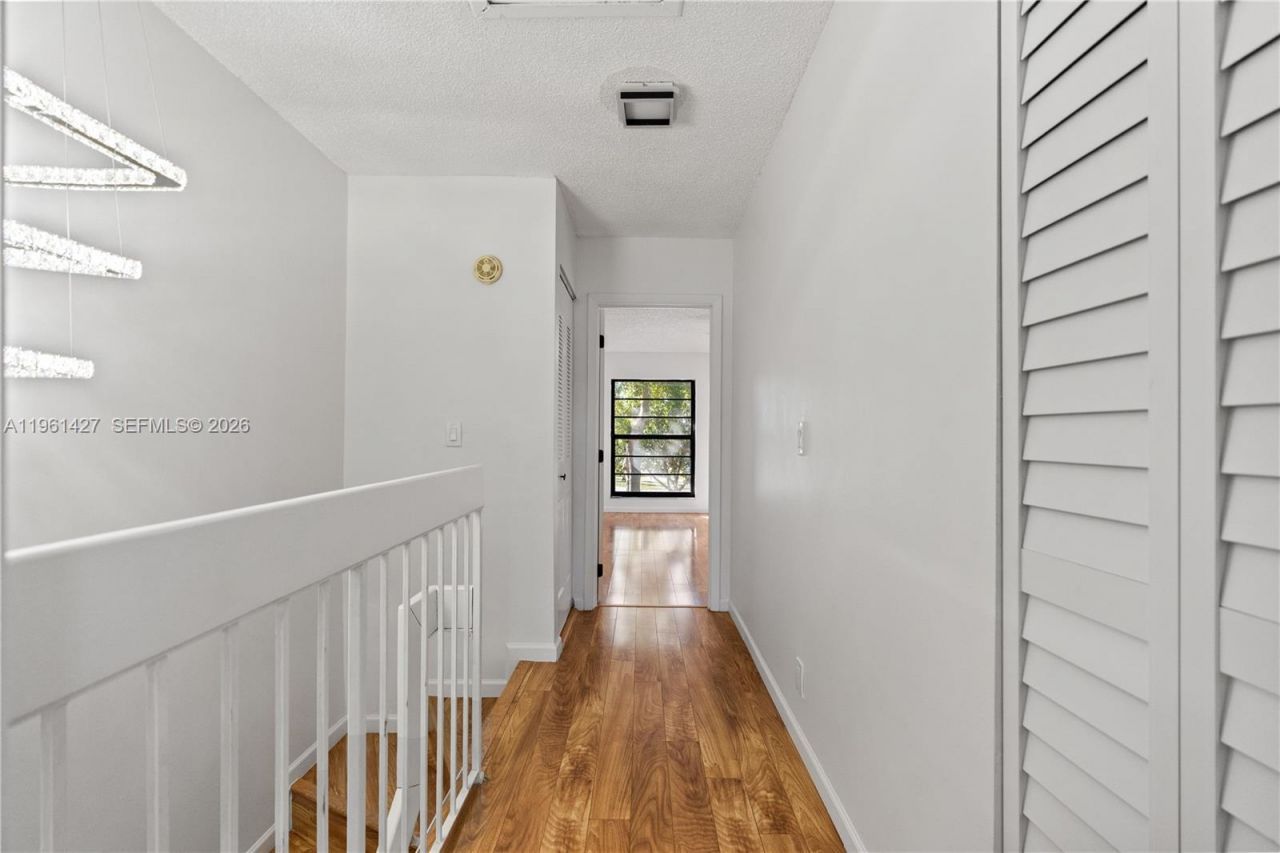 9740 NW 10th St, Unit 82, Pembroke Pines, FL 33024 Photo