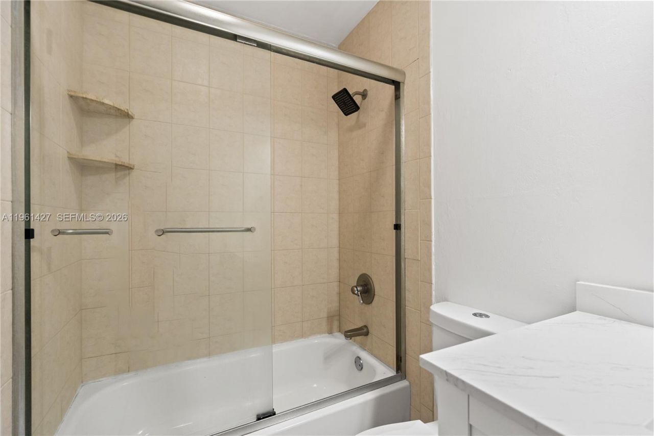 9740 NW 10th St, Unit 82, Pembroke Pines, FL 33024 Photo