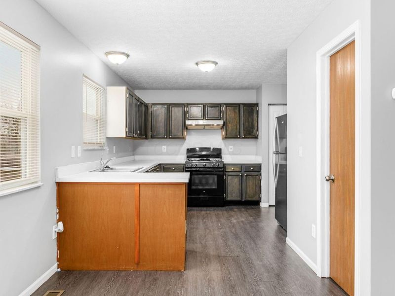 950 Radbourne Drive, Columbus, OH 43207 Photo 11