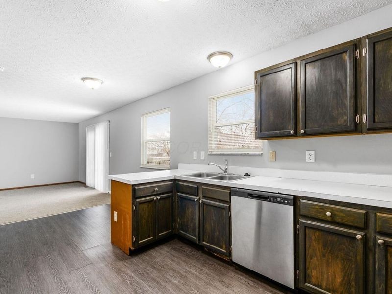 950 Radbourne Drive, Columbus, OH 43207 Photo 14