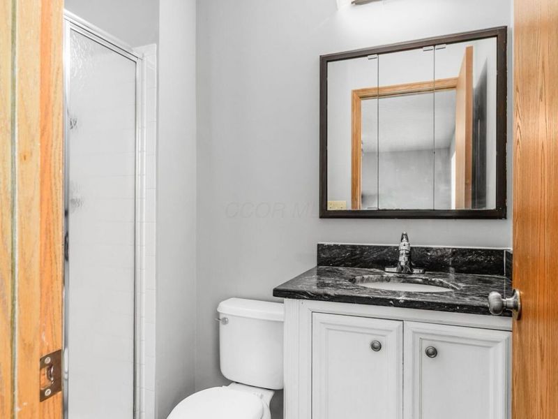 950 Radbourne Drive, Columbus, OH 43207 Photo 20