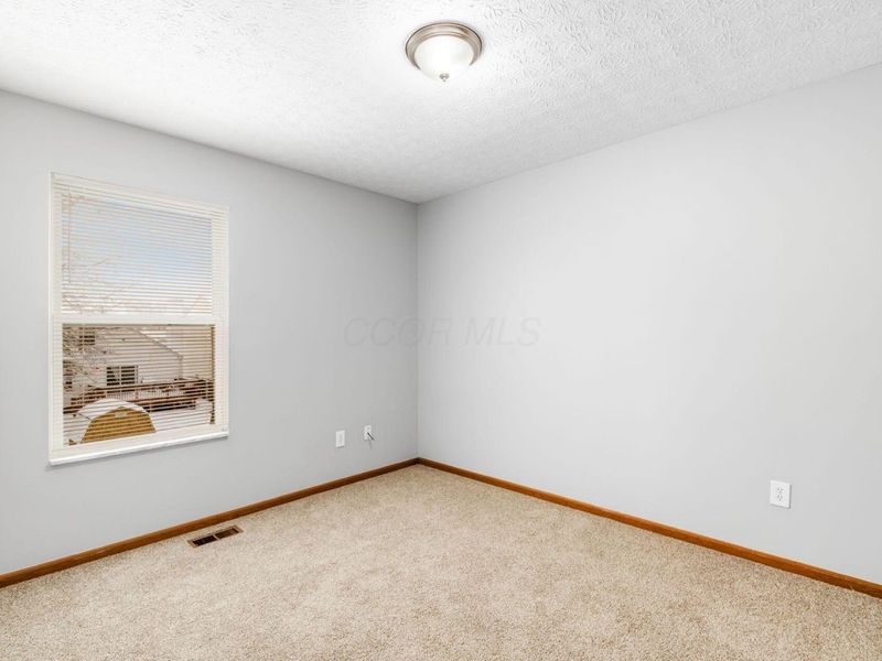 950 Radbourne Drive, Columbus, OH 43207 Photo 26