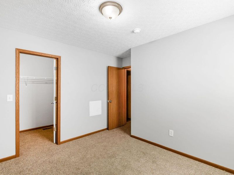 950 Radbourne Drive, Columbus, OH 43207 Photo 27