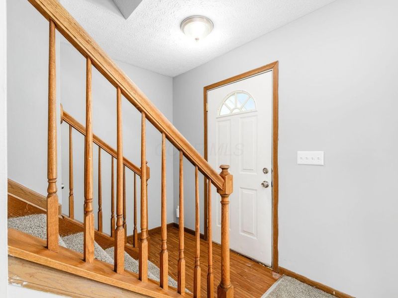 950 Radbourne Drive, Columbus, OH 43207 Photo 5