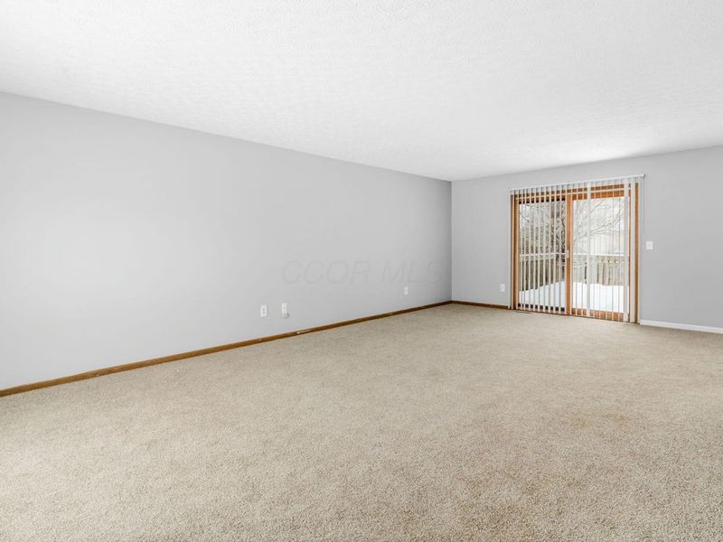 950 Radbourne Drive, Columbus, OH 43207 Photo 7