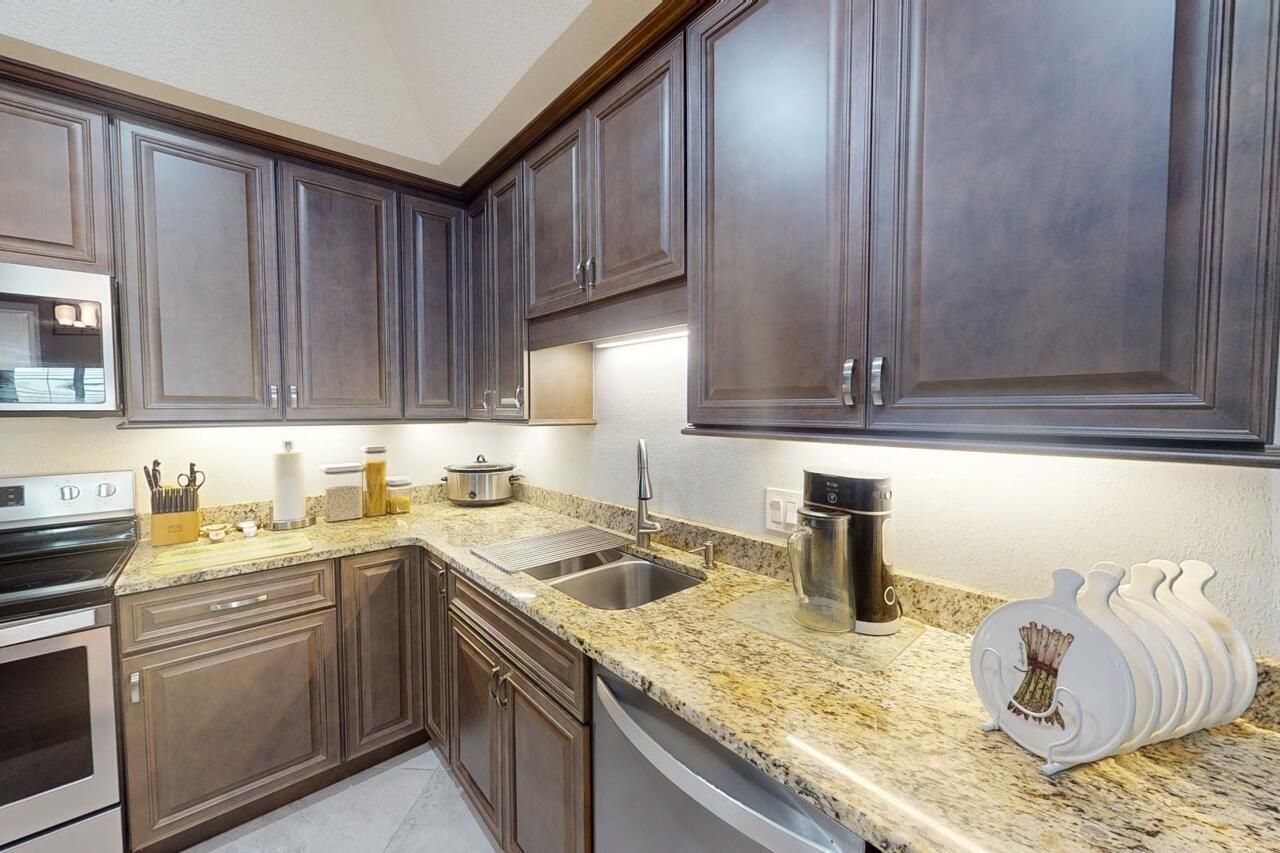 4079 Gator Trace Road, Fort Pierce, FL 34982 Photo