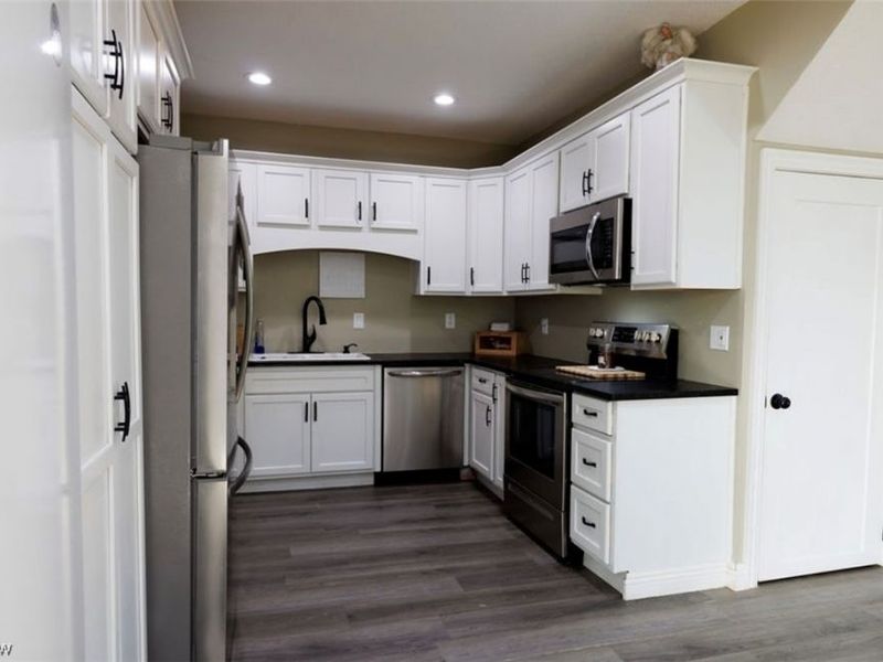 4539 Ceramic Road, Crooksville, OH 43731 Photo 8