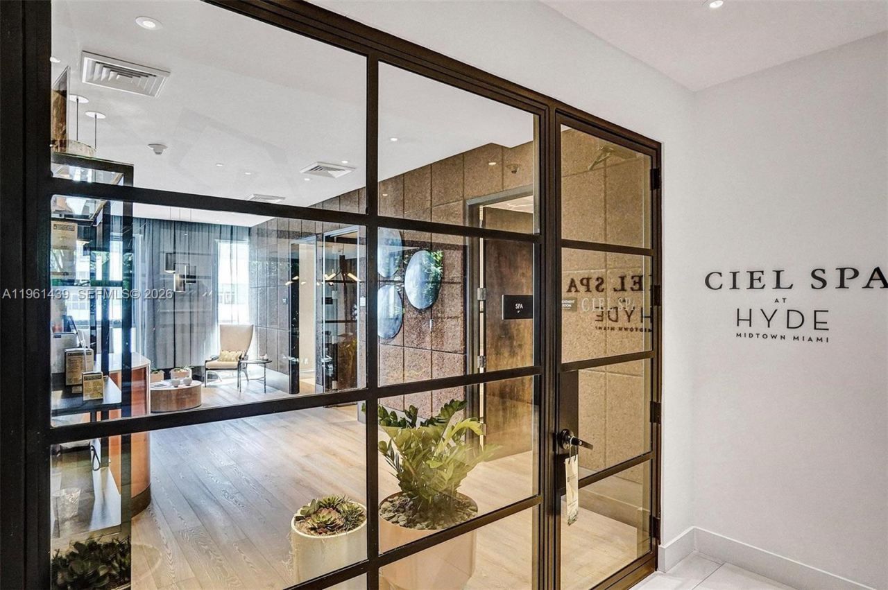 121 NE 34th St , Unit 1814, Miami, FL 33137 Photo