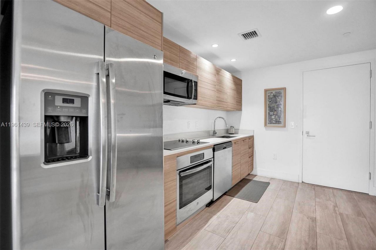 121 NE 34th St , Unit 1814, Miami, FL 33137 Photo