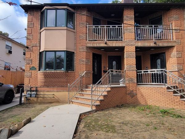 6006 172nd Street , Fresh Meadows, NY 11365