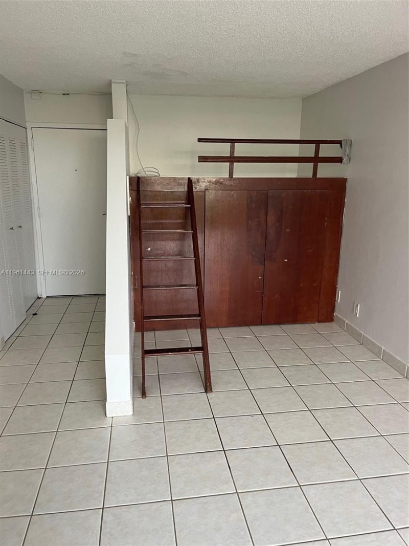 17021 N Bay Rd, Unit 508, Sunny Isles Beach, FL 33160 Photo