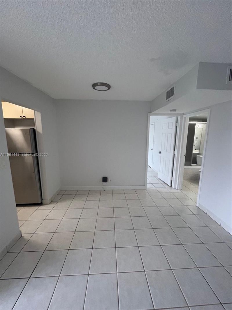 17021 N Bay Rd, Unit 508, Sunny Isles Beach, FL 33160 Photo