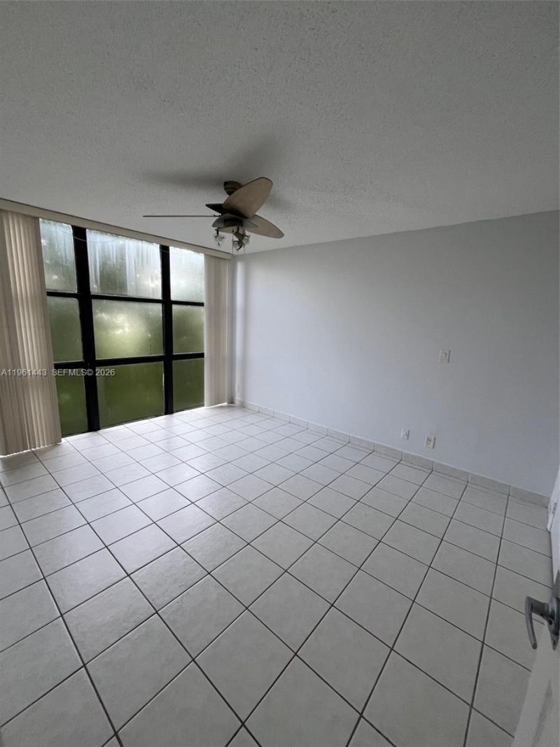 17021 N Bay Rd, Unit 508, Sunny Isles Beach, FL 33160 Photo
