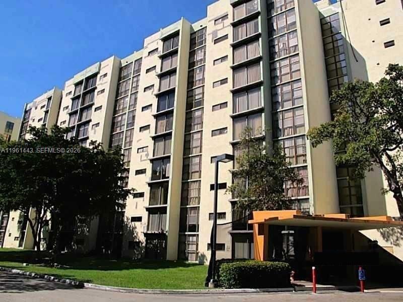 17021 N Bay Rd, Unit 508, Sunny Isles Beach, FL 33160 Photo