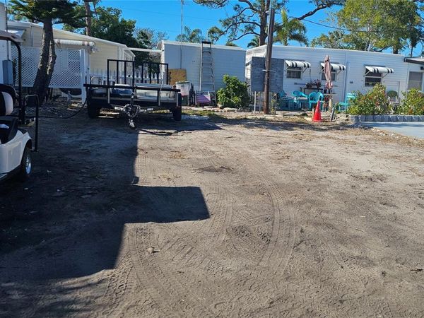 69 W 4TH STREET W, Unit 69-4, BRADENTON, FL 34210