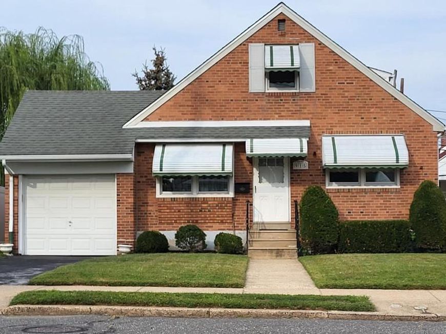 915 Borbeck Avenue, Philadelphia, PA 19111 Main Photo