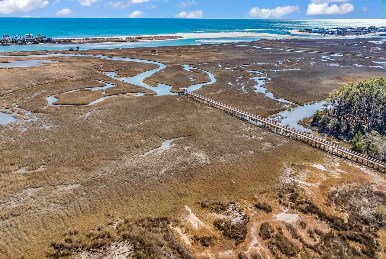 134 Enclave Pl.  Photo 11