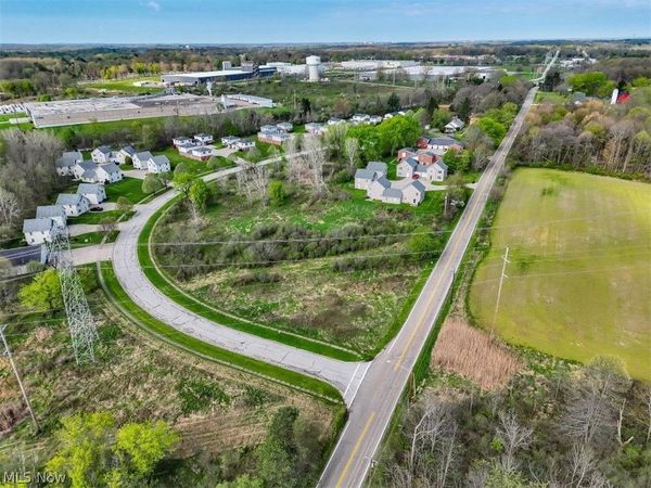 Lovers Lane, Ravenna, OH 44266