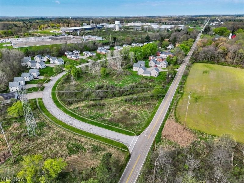 Lovers Lane, Ravenna, OH 44266 Photo 1