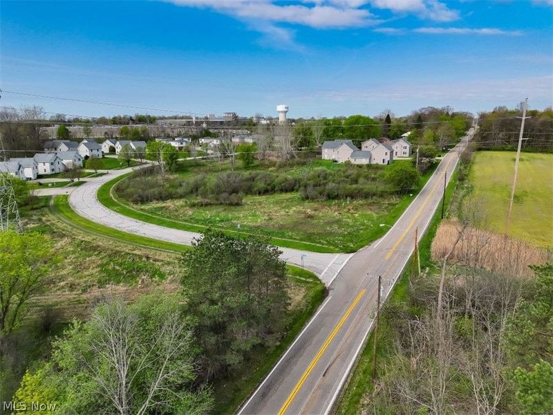 Lovers Lane, Ravenna, OH 44266 Photo 14