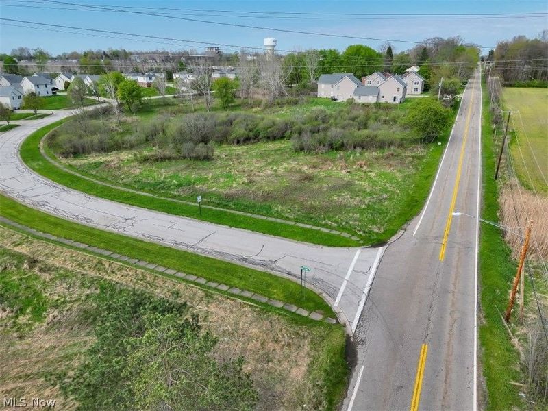 Lovers Lane, Ravenna, OH 44266 Photo 15