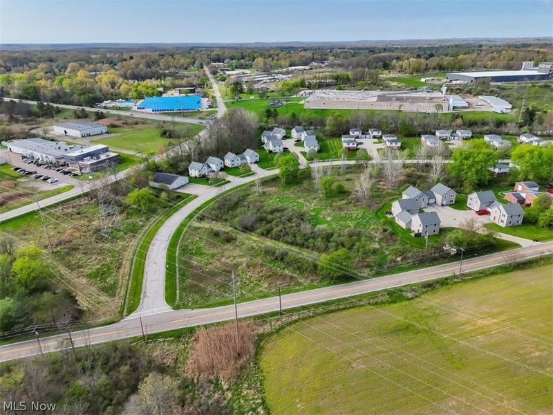 Lovers Lane, Ravenna, OH 44266 Photo 3