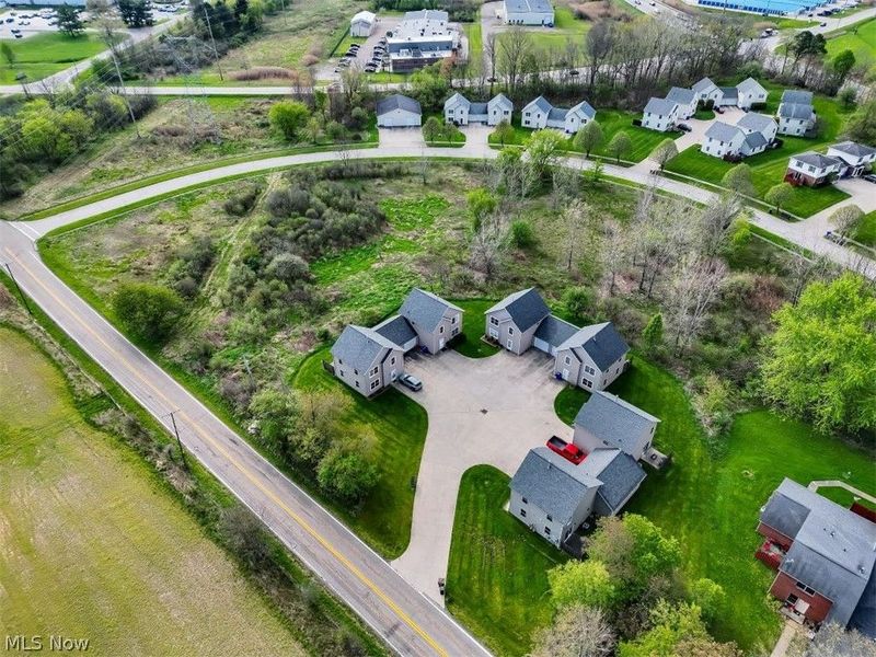 Lovers Lane, Ravenna, OH 44266 Photo 4