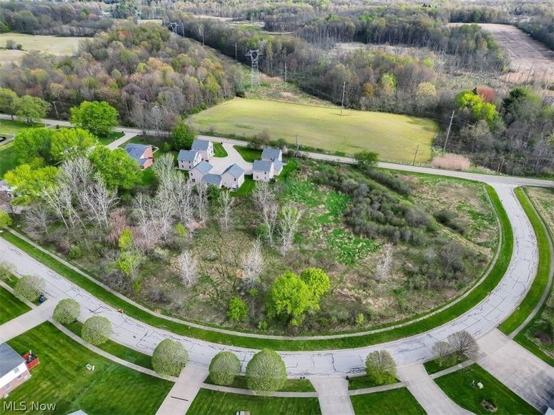 Lovers Lane, Ravenna, OH 44266 Photo 7