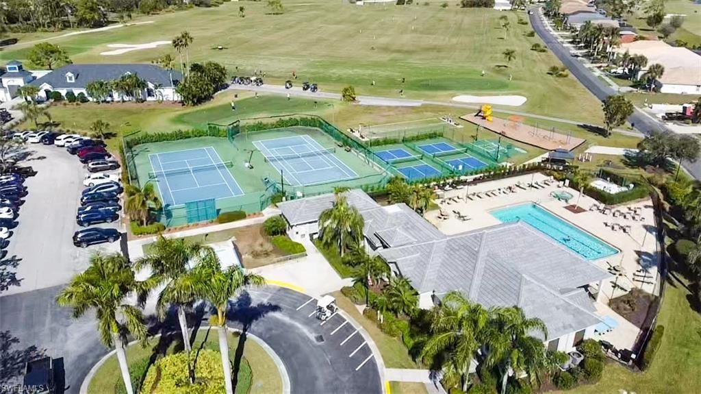 4707 Brixton Ct, Lehigh Acres, FL 33973 Photo