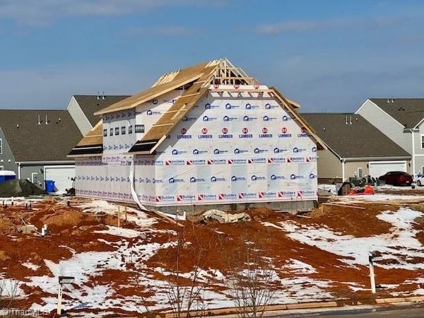 1641 Cross Village Avenue , Kernersville, NC 27284