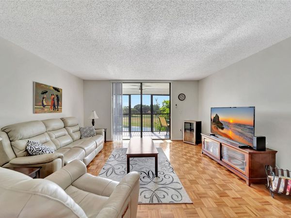 3591 N Environ Boulevard, Unit A405, Lauderhill, FL 33319