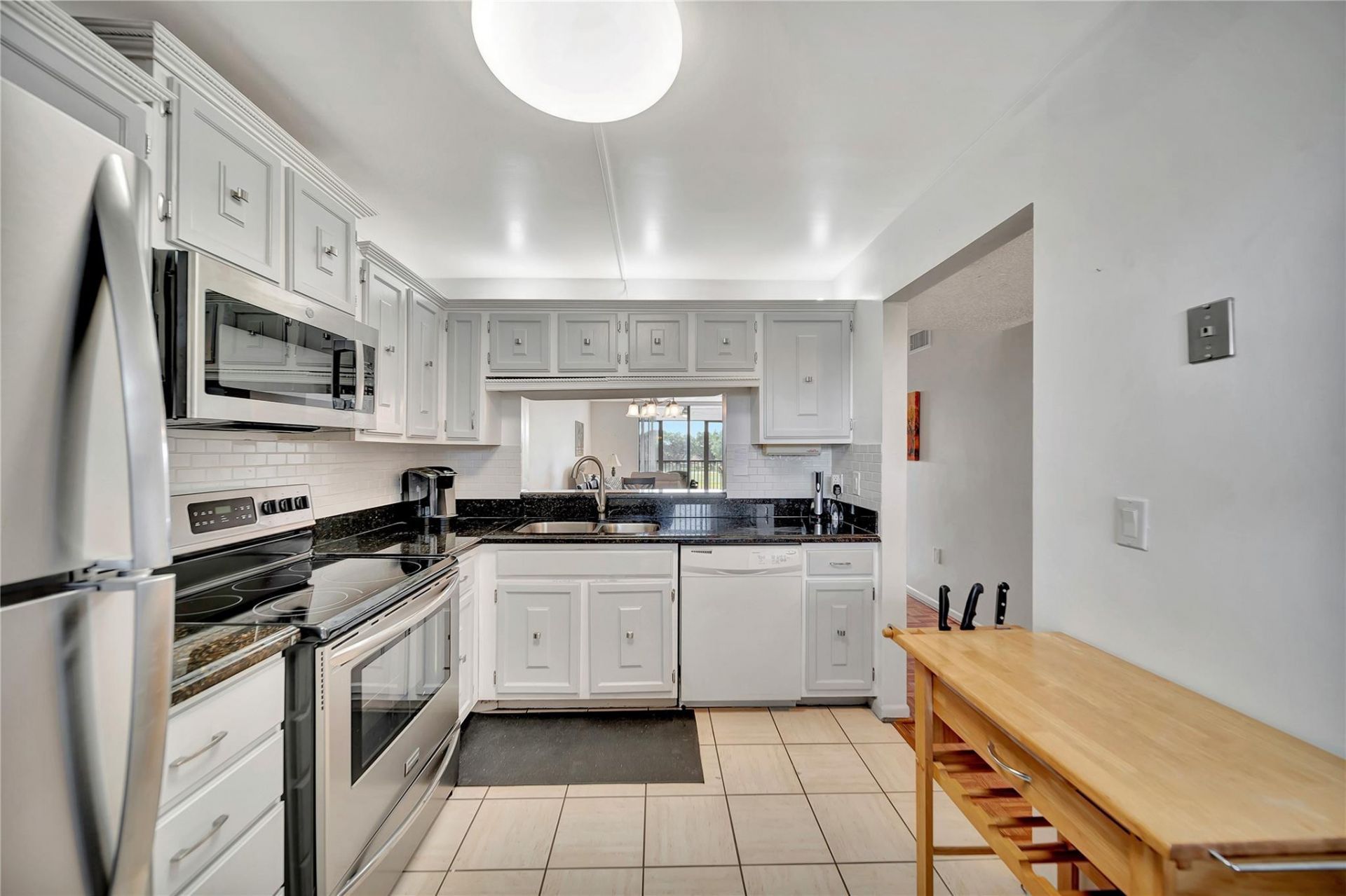 3591 N Environ Boulevard, Unit A405, Lauderhill, FL 33319 Photo