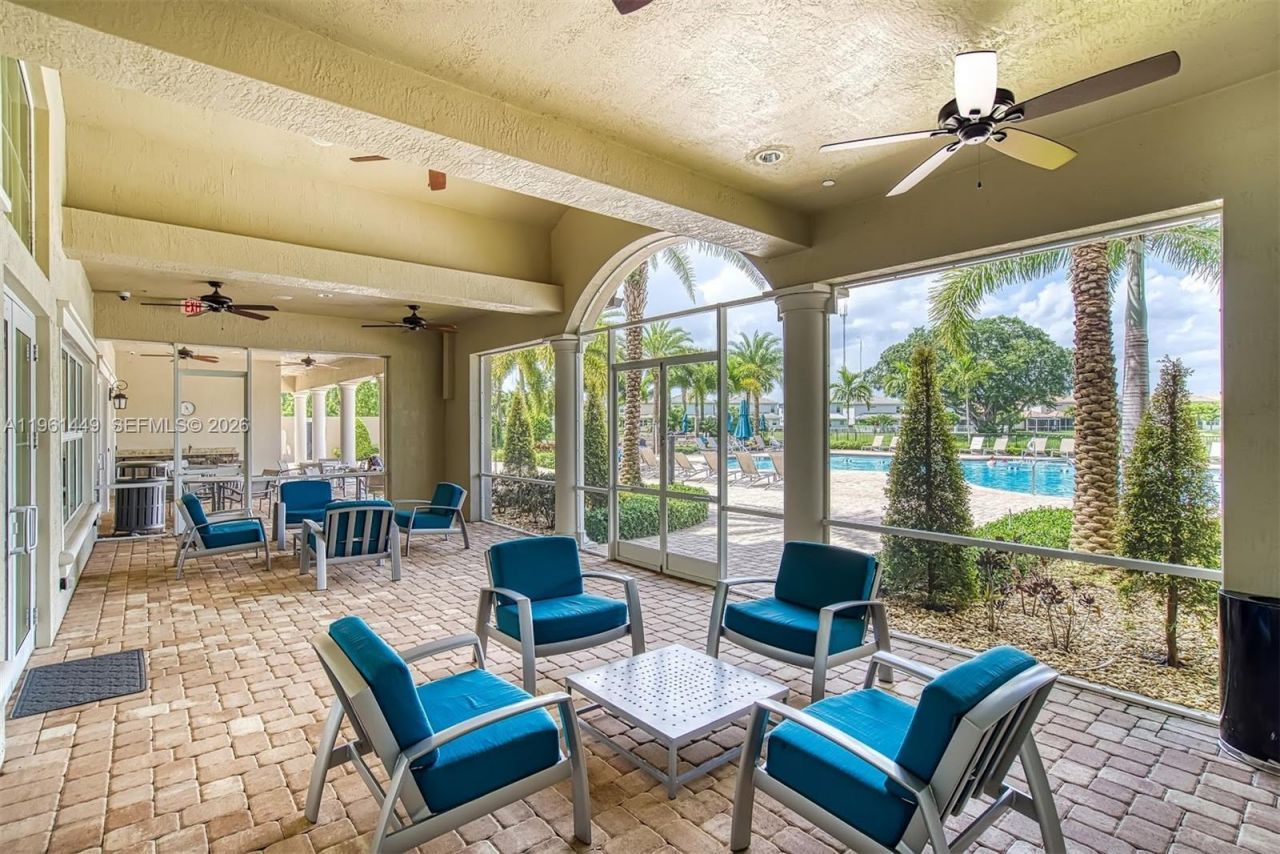 5060 Eucalyptus Dr , Unit 2, Hollywood, FL 33021 Photo