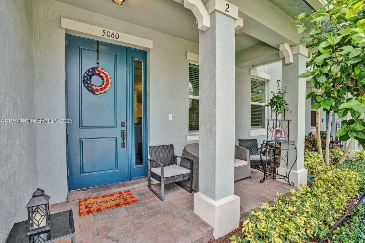 5060 Eucalyptus Dr , Unit 2, Hollywood, FL 33021 Photo