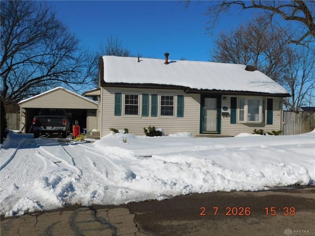 319 Hillhaven Drive, Dayton, OH 45449 Main Photo