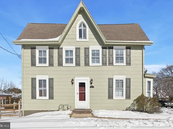 371 MAIN, Unit 2, TRAPPE, PA 19426