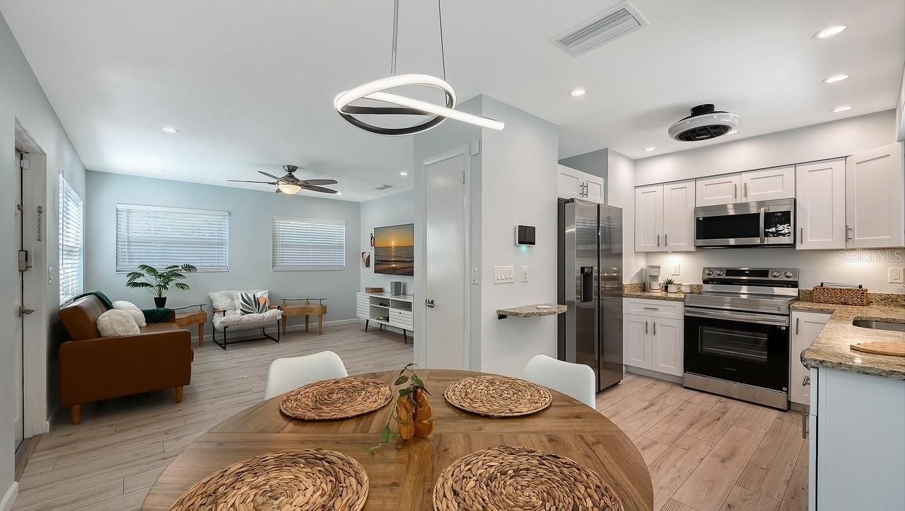 2533 Waldemere Street, Sarasota, FL 34239 Photo