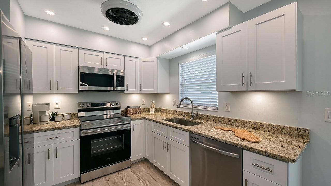 2533 Waldemere Street, Sarasota, FL 34239 Photo