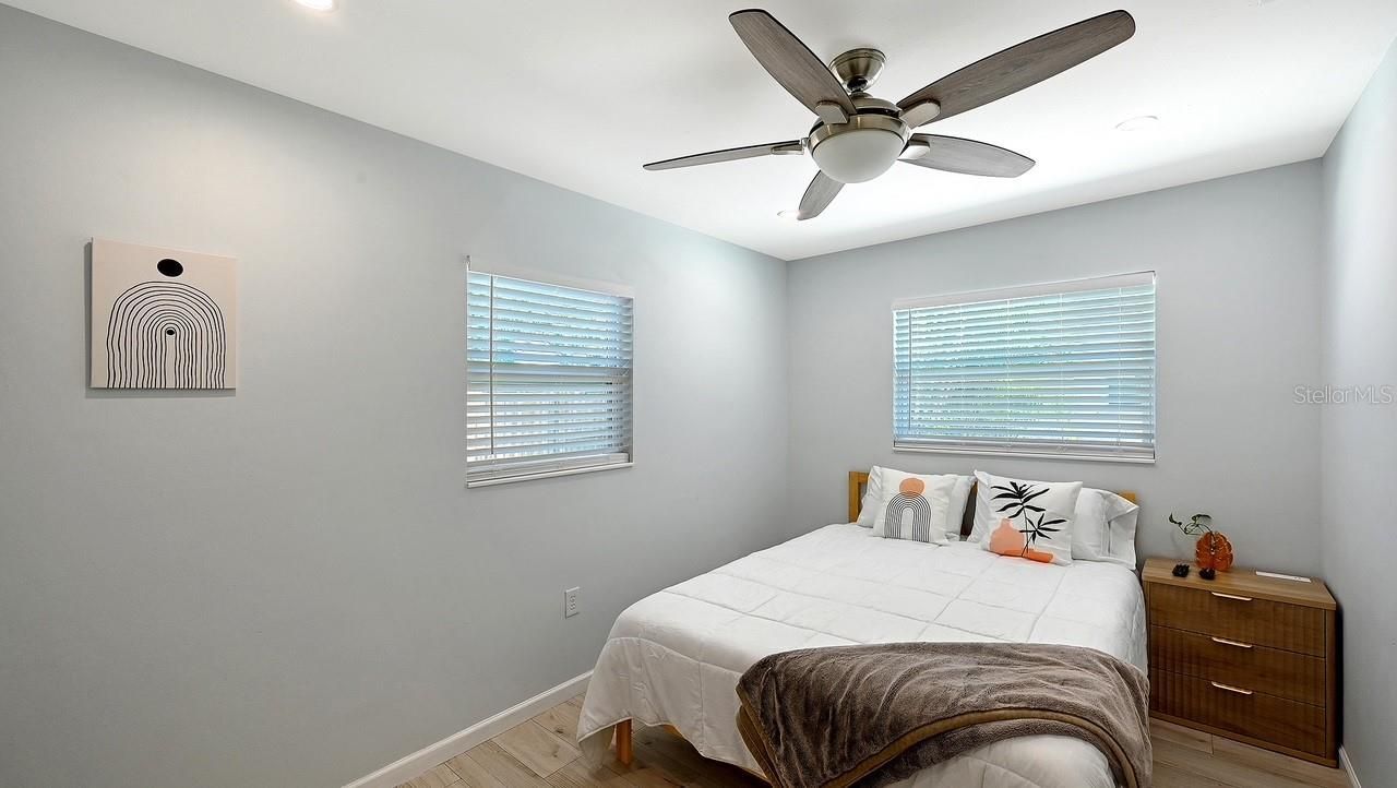 2533 Waldemere Street, Sarasota, FL 34239 Photo