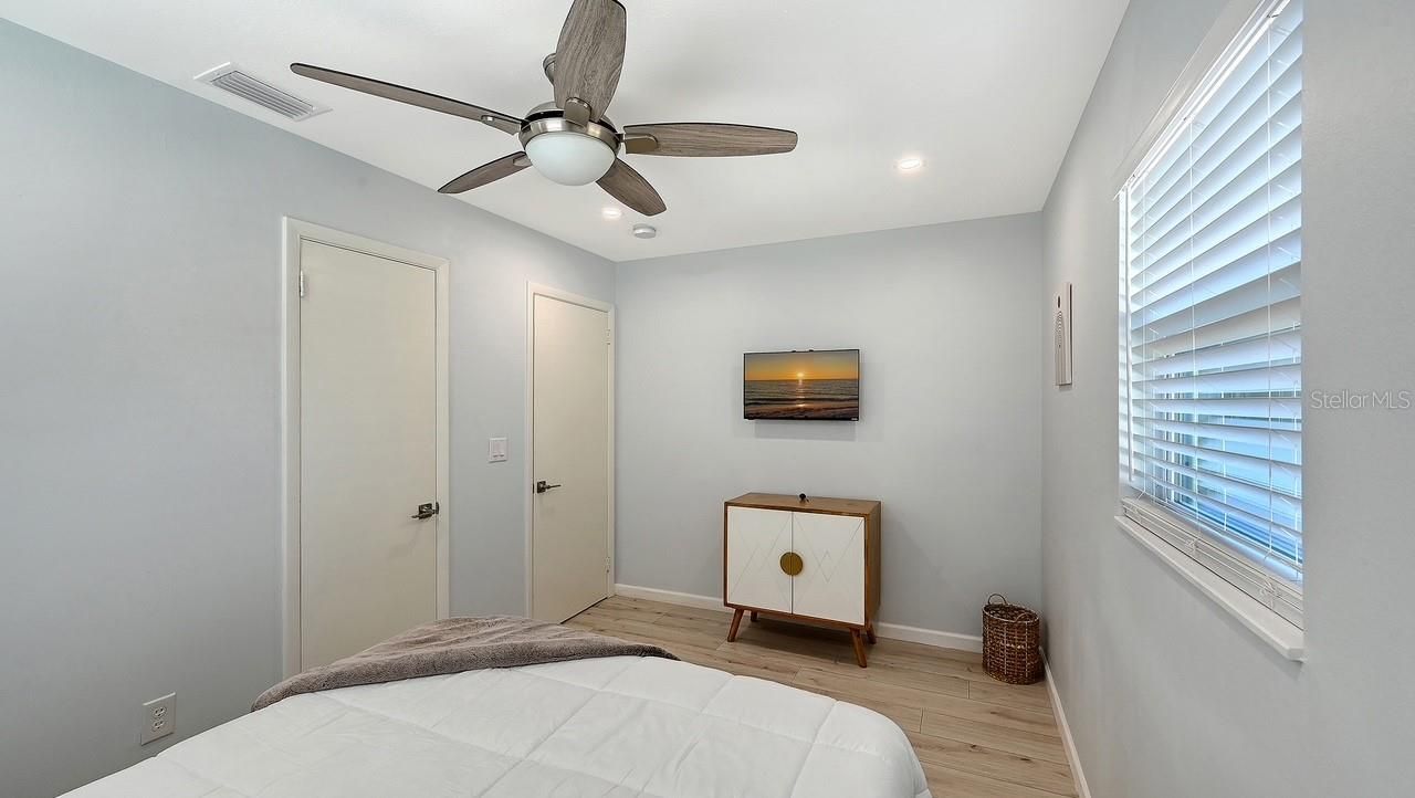 2533 Waldemere Street, Sarasota, FL 34239 Photo