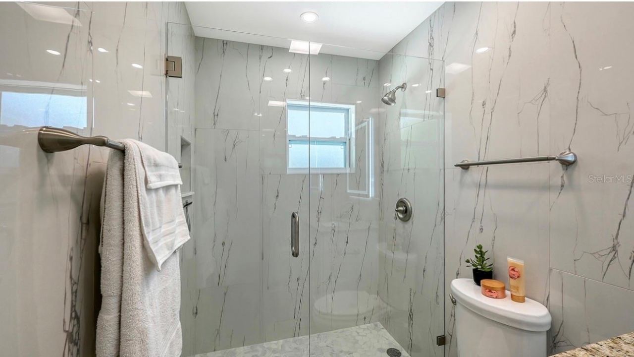 2533 Waldemere Street, Sarasota, FL 34239 Photo