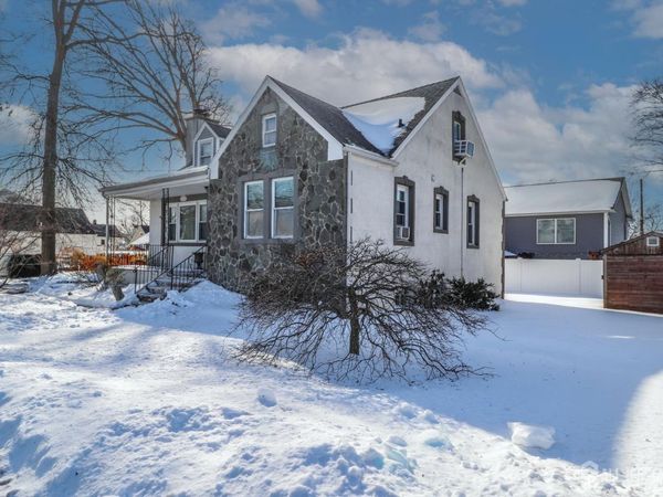 131 Fairfield Avenue, Fords, NJ 08863